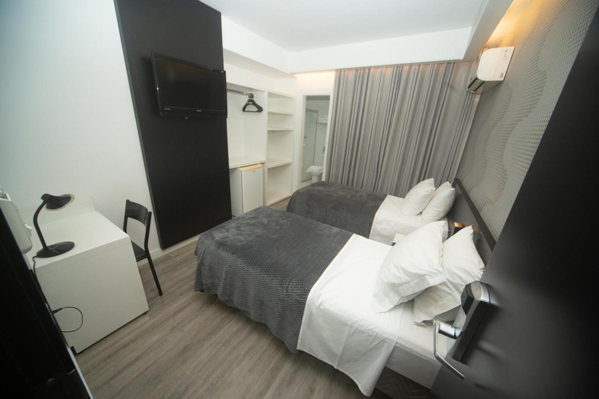 Hotel Cidade Araxá Екстериор снимка