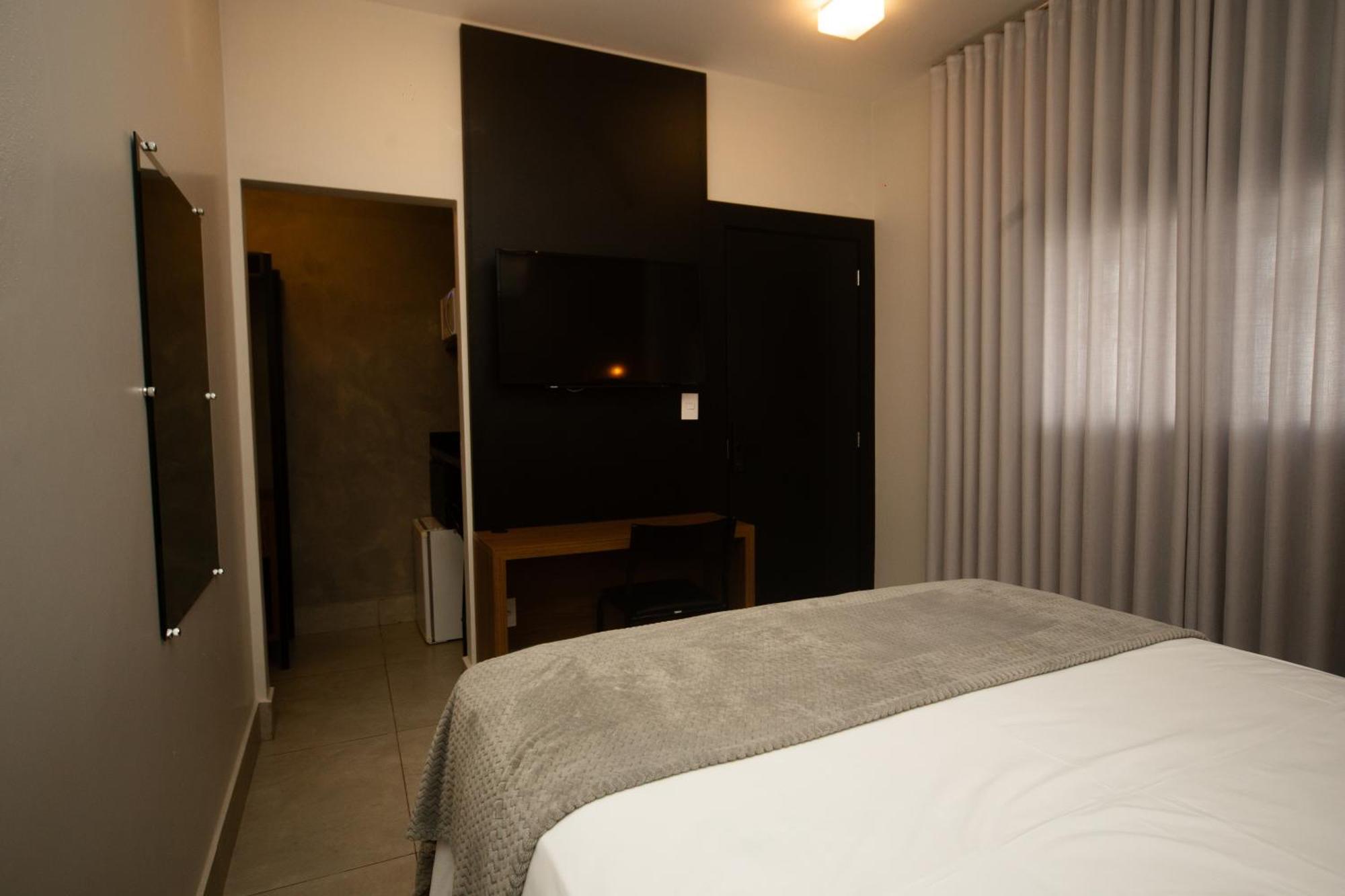 Hotel Cidade Araxá Екстериор снимка