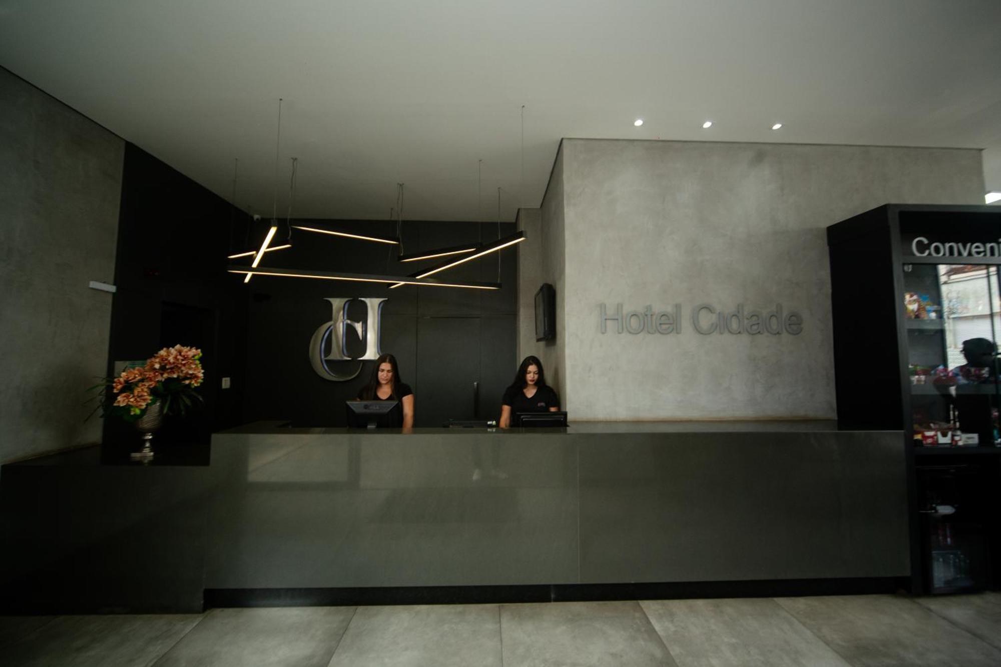 Hotel Cidade Araxá Екстериор снимка